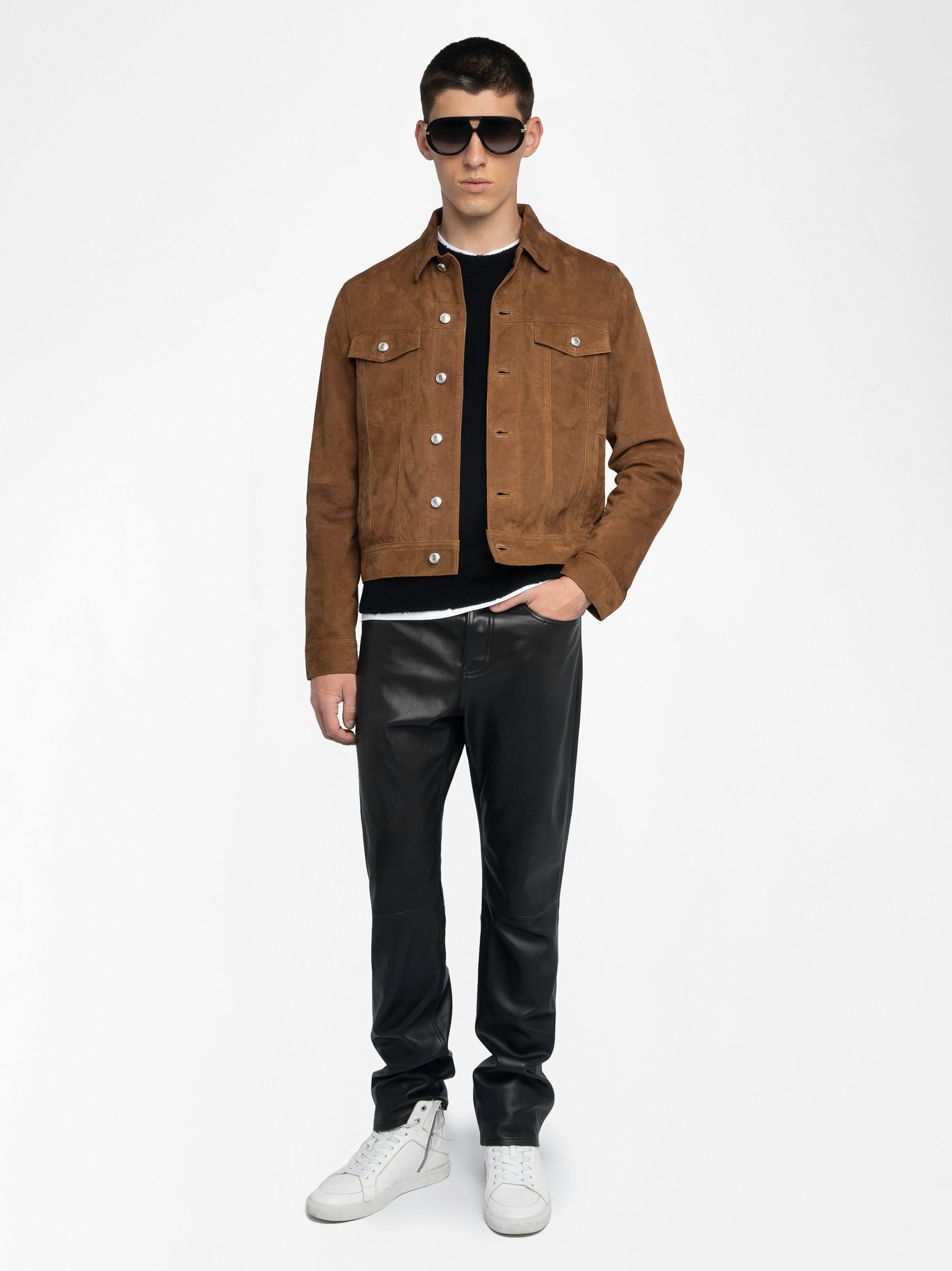 Bases Suede Leather Jacket - Suede jacket with embossed wings on the back, long sleeves and button closure.